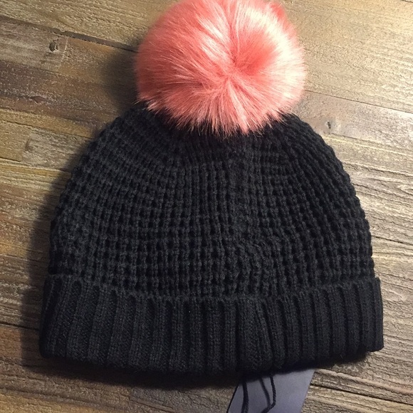 Anthropology/Norla Cuff Faux Fur Pom Pom Beanie - Picture 6 of 8
